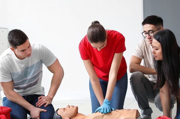 Formación de primeros auxilios en Valencia