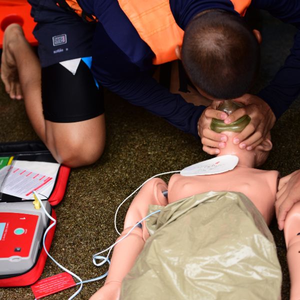 Cursos para personal sanitario Valencia Tamaño Ambulancias
